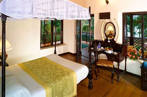 Ktdc Lake Palace Thekkady Kumily Exterior foto